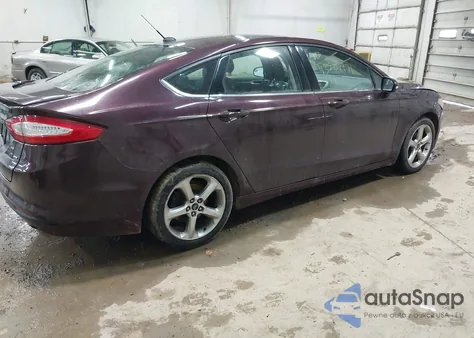 2013 Ford Fusion Se z USA, uszkodzony, nr VIN 3FA6P0H71DR246347